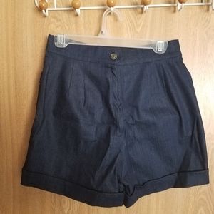 Vivien Of Holloway Jean Shorts (Size UK 14)
